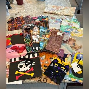 large lot - gift/treat bags - 30+ bags assorted sizes and occasions